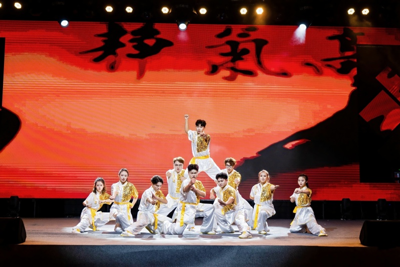 16-武术《常纺精武门》